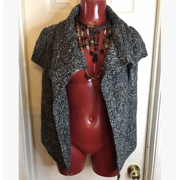 NEW KNIT CO SHAWL COLLAR SLEEVELESS CARDIGAN - SIZE M- GRAY,BLACK,WHITE - Picture 1 of 12